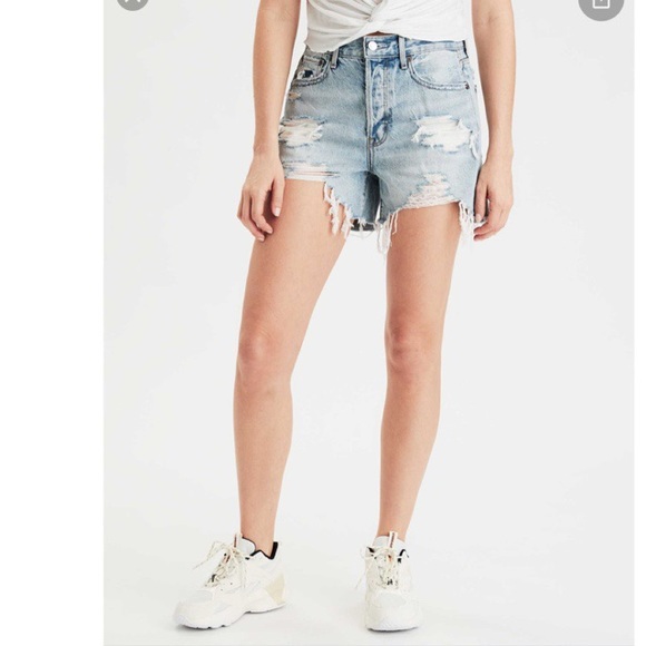 American Eagle Outfitters Pants - 🆕 AE SZ 6 SLOUCHY SHORTIE